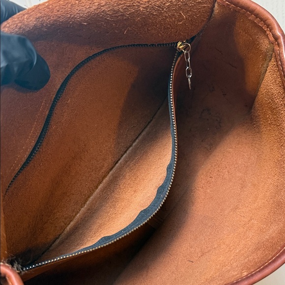 Vintage Coach City Bag - Picture 15 of 17